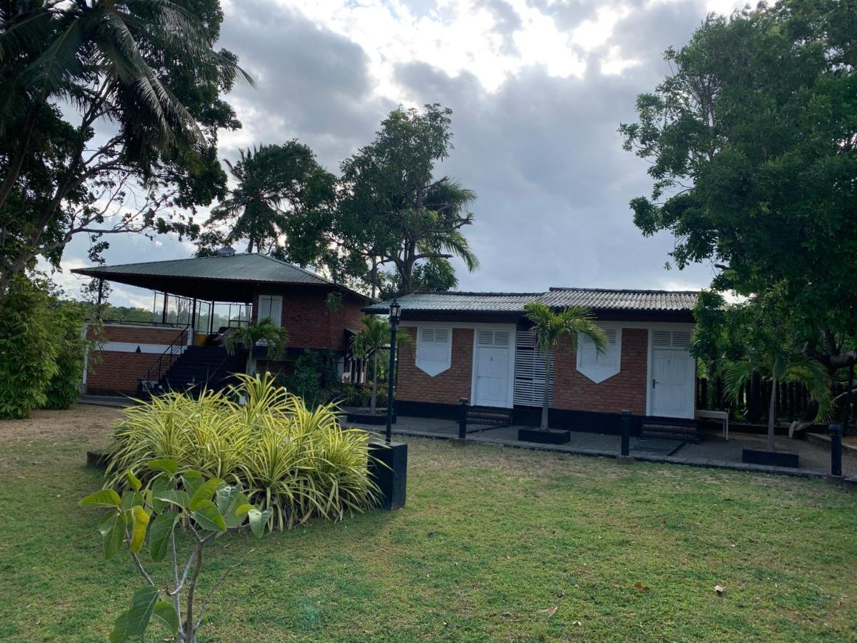 Sethway Village Minneriya Bagian luar foto